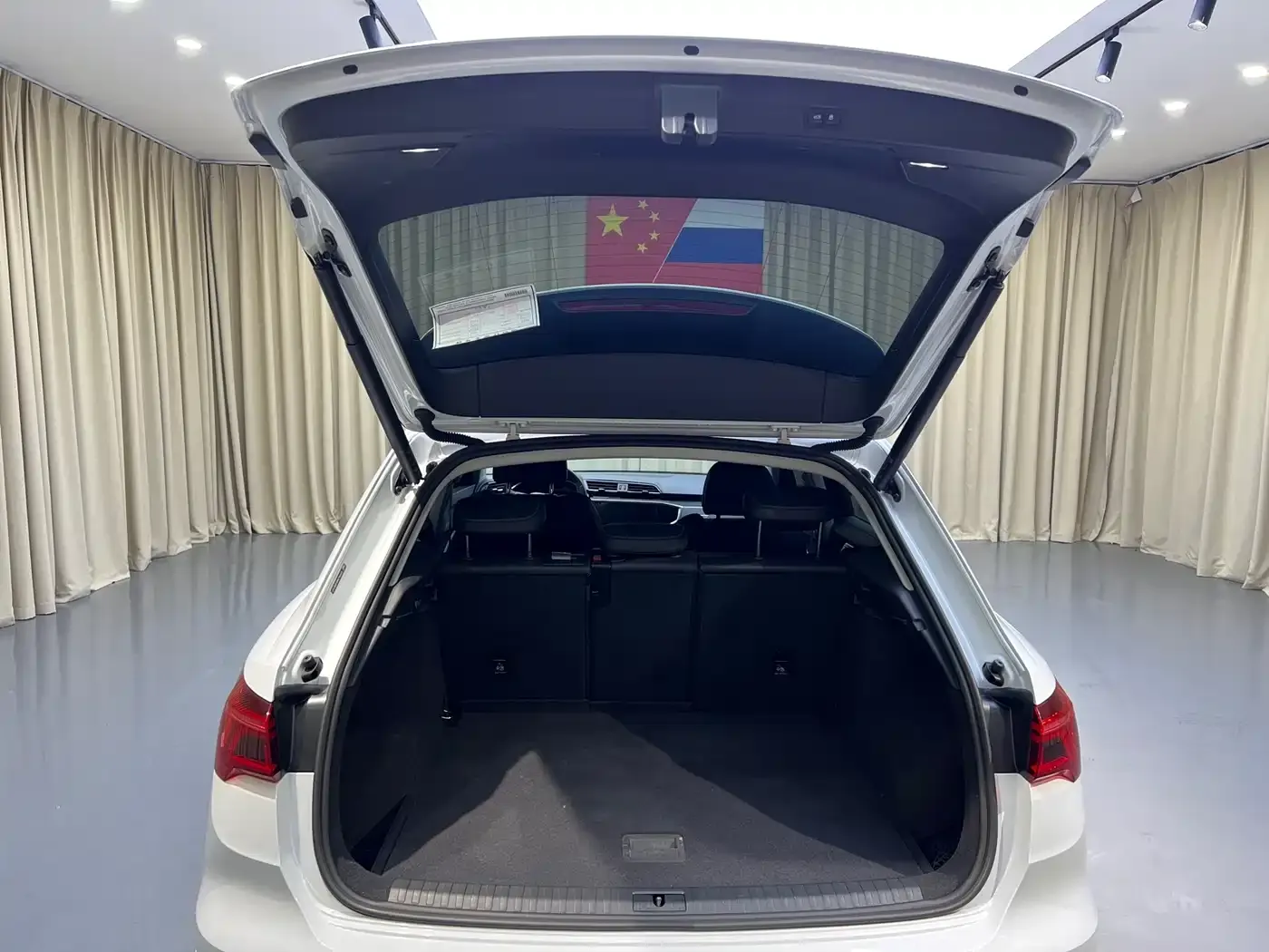 Audi Q3 35 TFSI Fashion Dynamic (1.4T) 2023 — фото 8