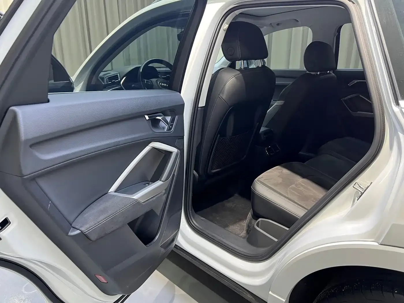 Audi Q3 35 TFSI Fashion Dynamic (1.4T) 2023 — фото 10
