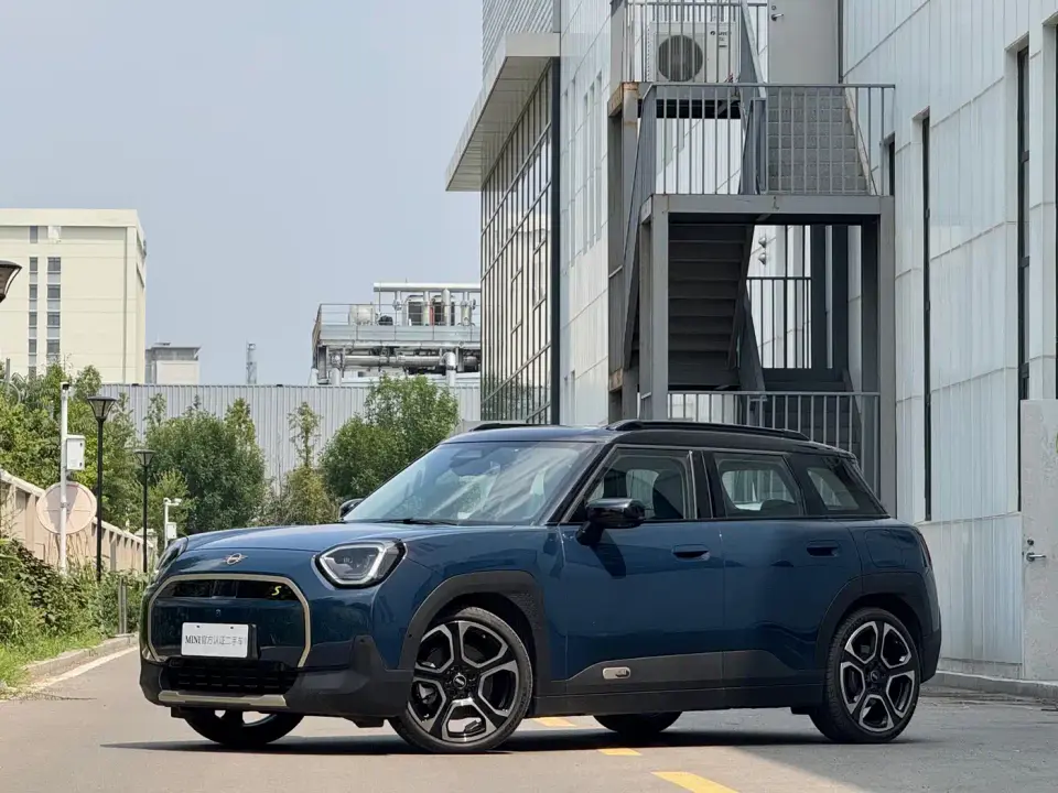 Mini Electric MINI ACEMAN Model SE Artist 2025