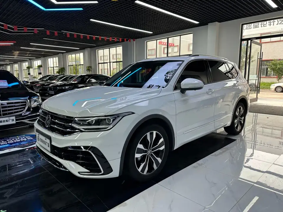 Volkswagen Tiguan L 330TSI Automatic 2WD R-Line Dragon Glory Edition 2025