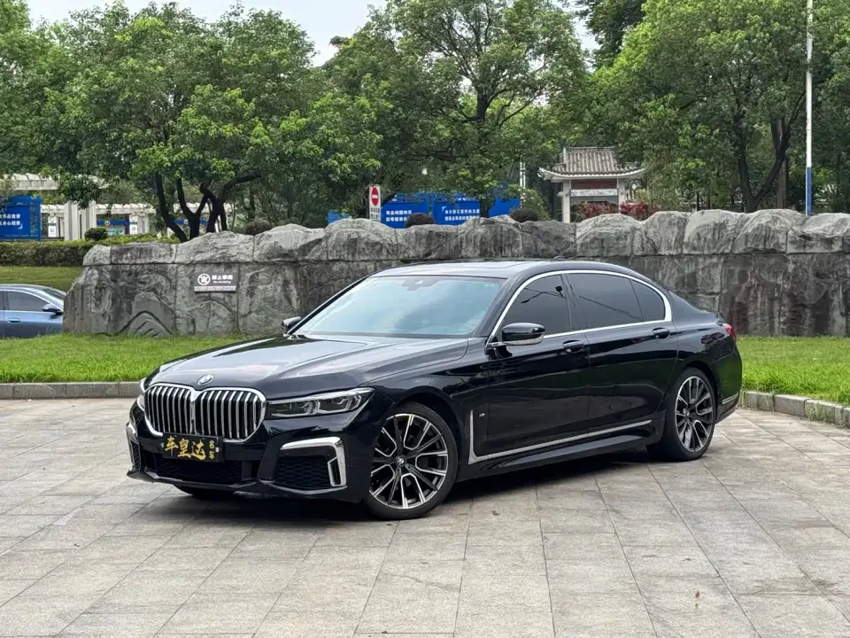 BMW 7 Series Facelift 730Li M Sport Package 2021