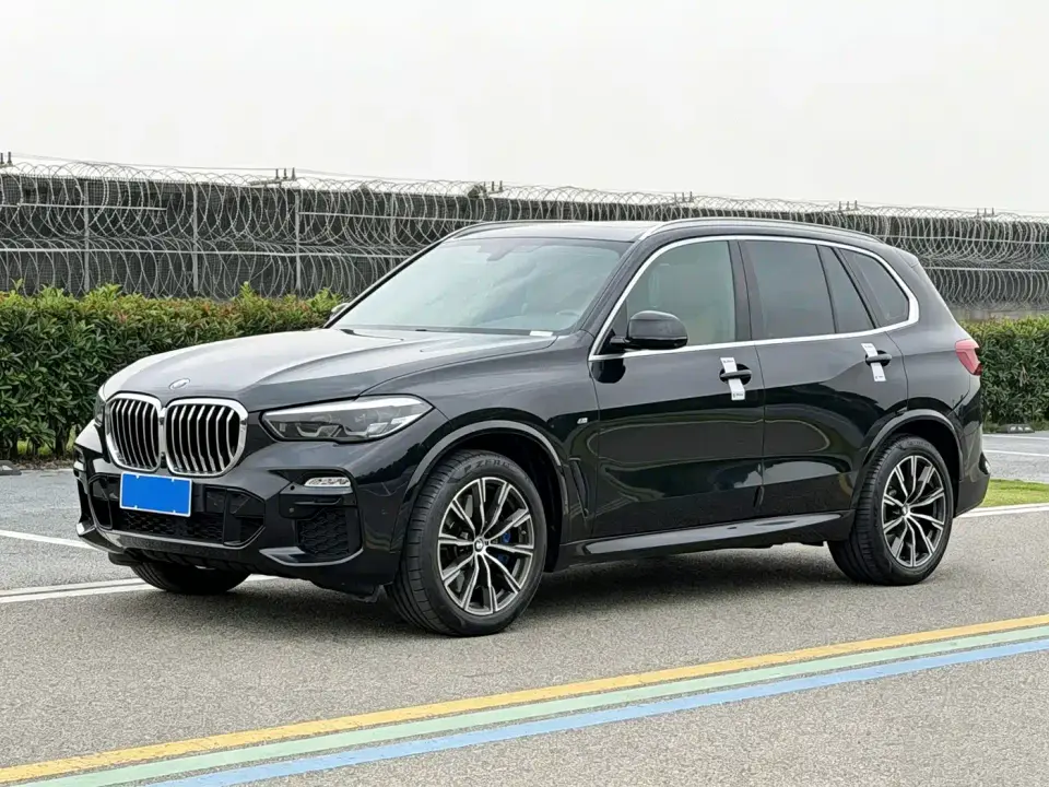 BMW X5 (Import) xDrive40i M Sport Package 2022