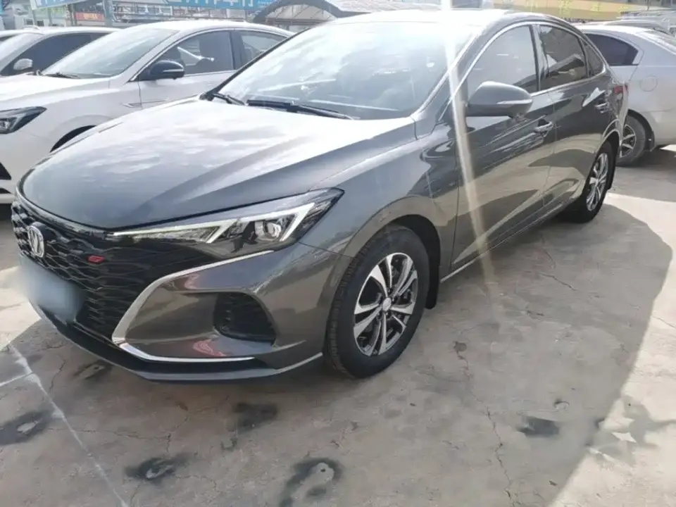 Changan Eado PLUS Blue Whale NE 1.4T GDI DCT Premium 2021