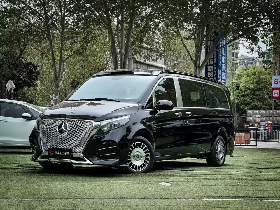 Mercedes-Benz Vito 2.0T Business 7-Seater 2024