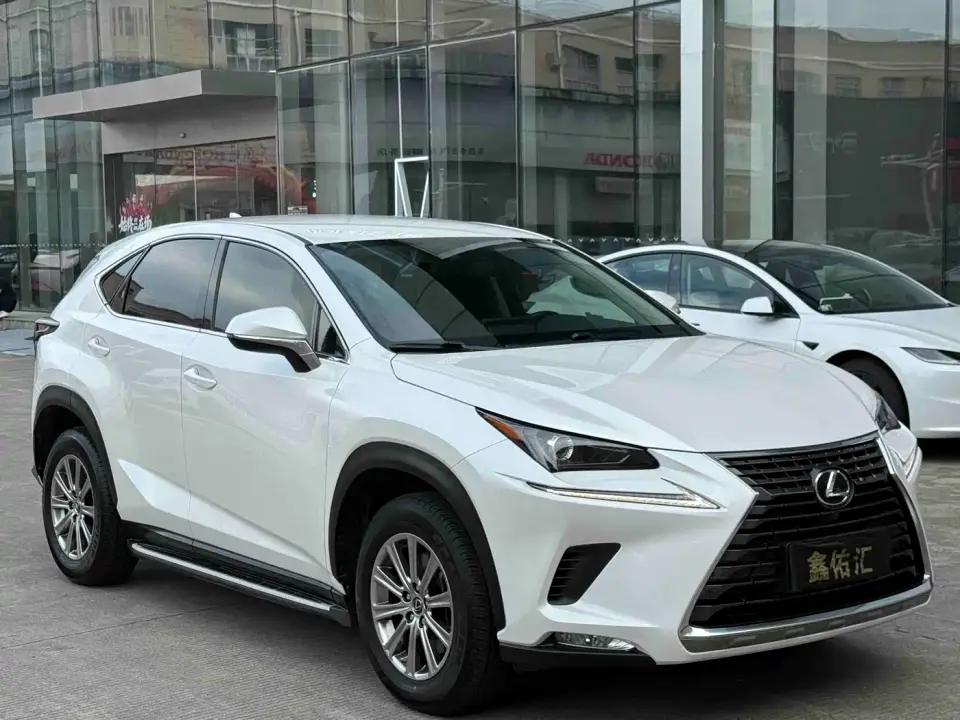 Lexus NX 200 FWD Sharp Edition China VI 2021