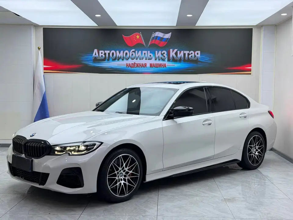 BMW 3 Series 320i Sport Package 2022