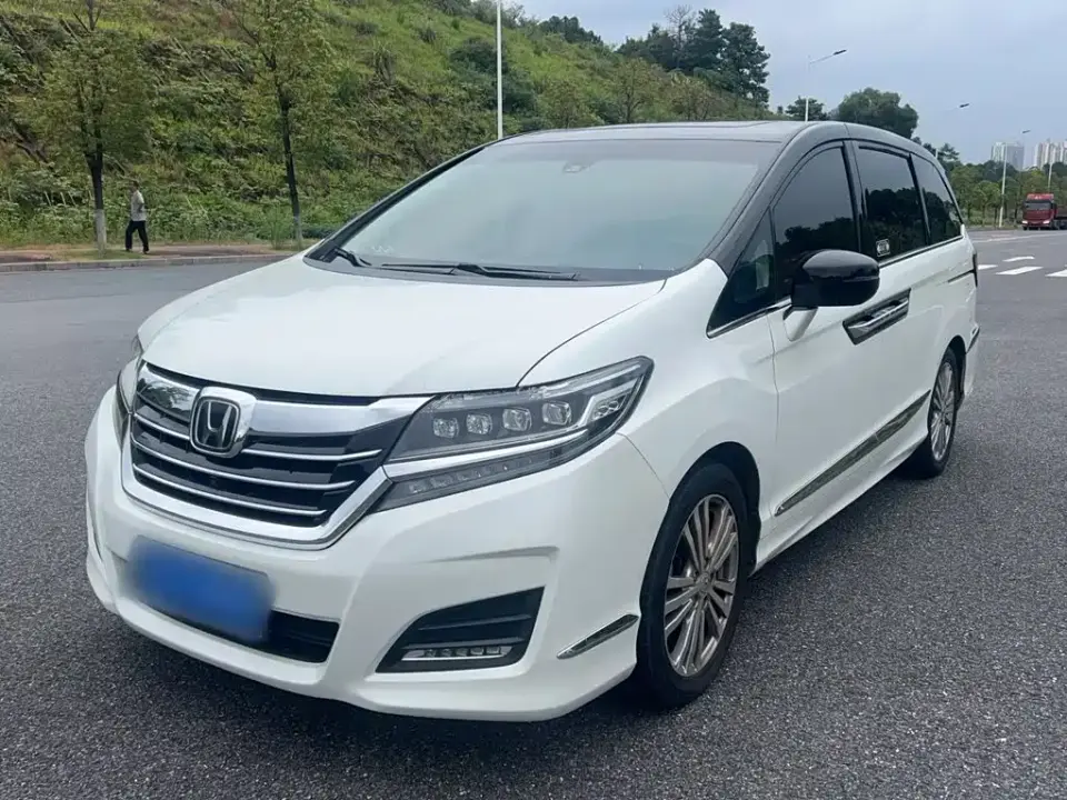 Honda Elysion 2.4L Ultimate Edition 2019