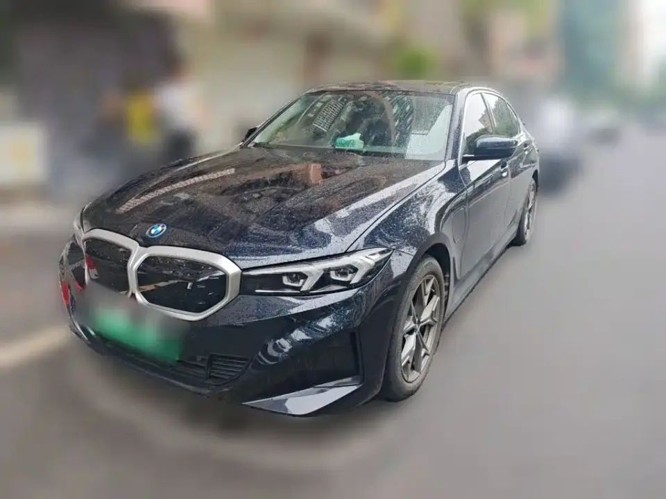 BMW i3 eDrive 35 L 2023