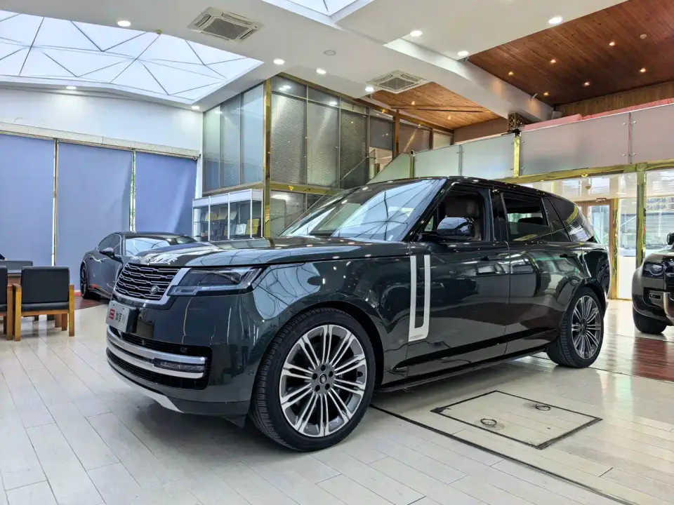 Land Rover Range Rover 3.0 L6 400PS Exemplary Long Wheelbase 2022