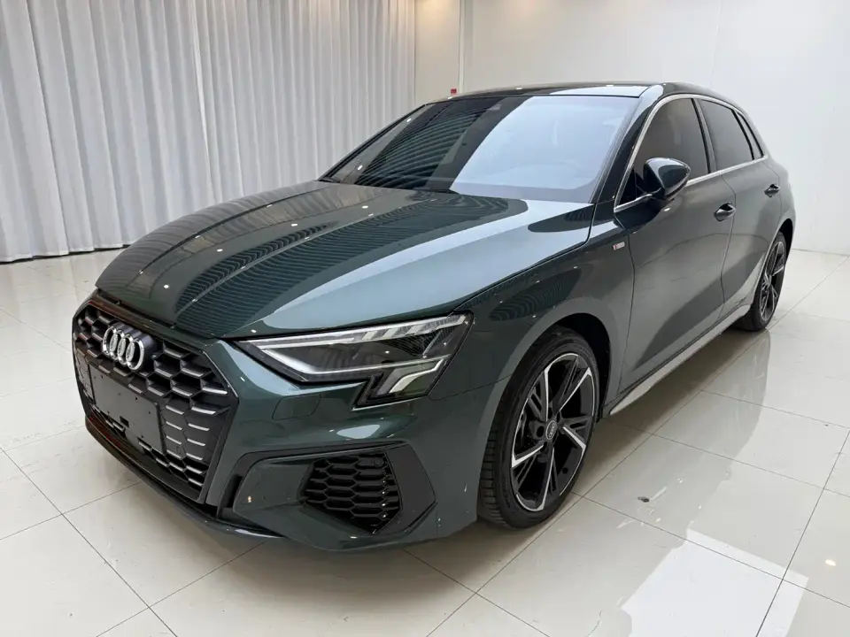 Audi A3 Facelift Sportback 35 TFSI Fashion Sport 2023