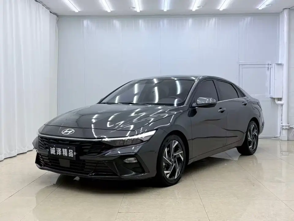 Hyundai Elantra Model 1.5L CVT LUX Premium Edition 2024