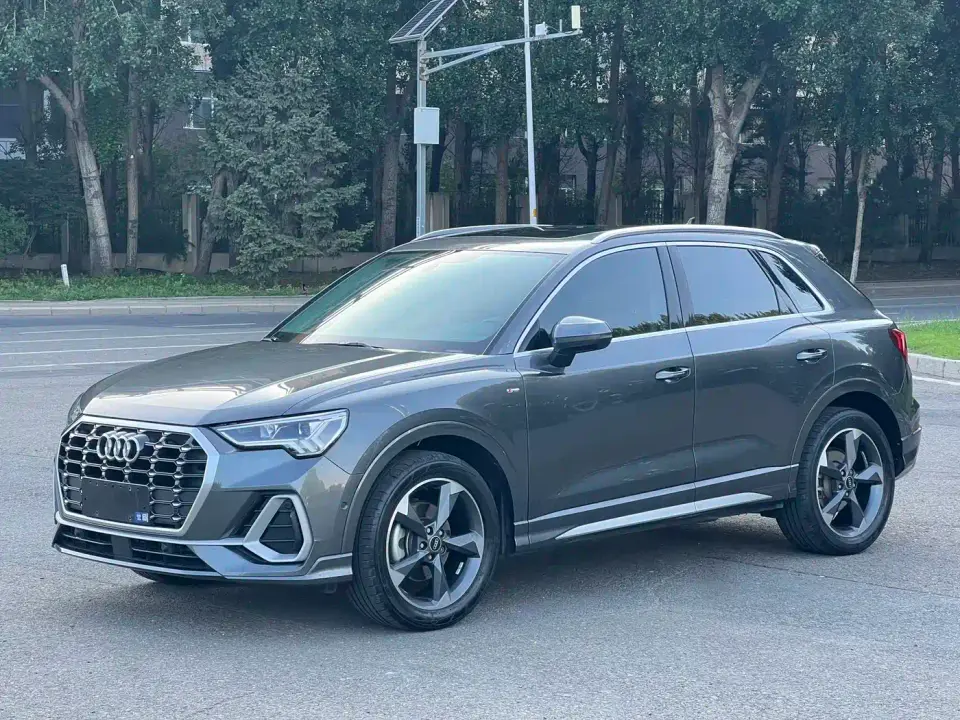Audi Q3 35 TFSI Fashion Dynamic 2022
