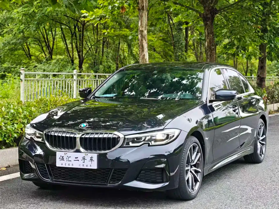 BMW 3 Series 325Li M Sport Package 2022