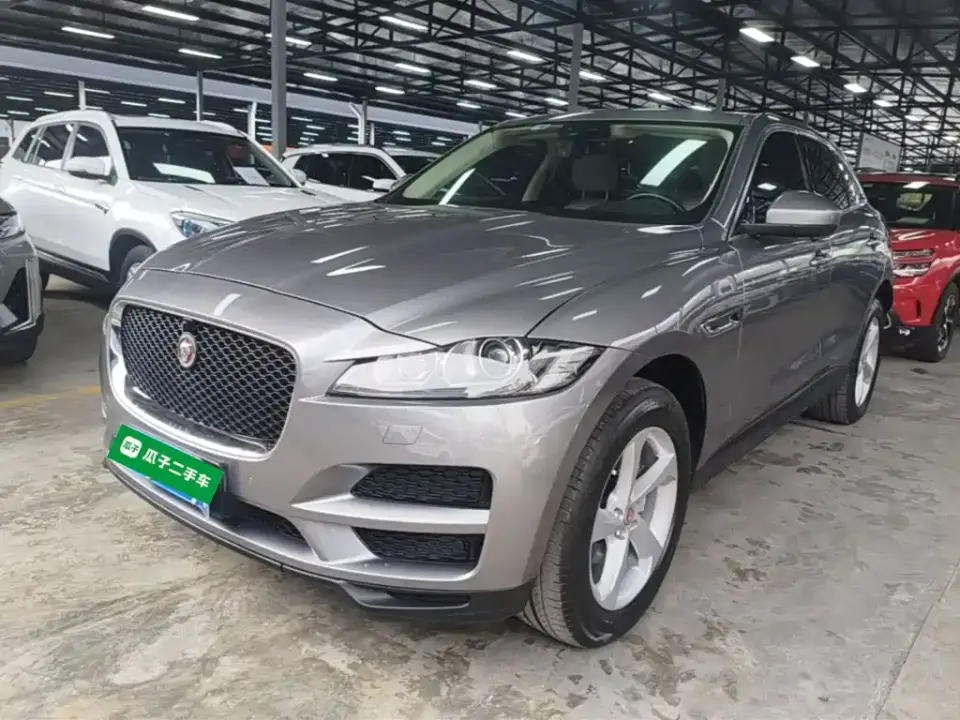 Jaguar F-PACE 2.0T Urban Premium Edition 2021
