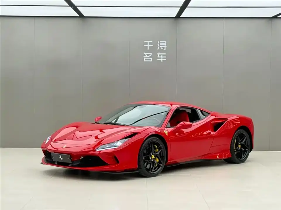 Ferrari F8 Tributo 3.9T V8 2022