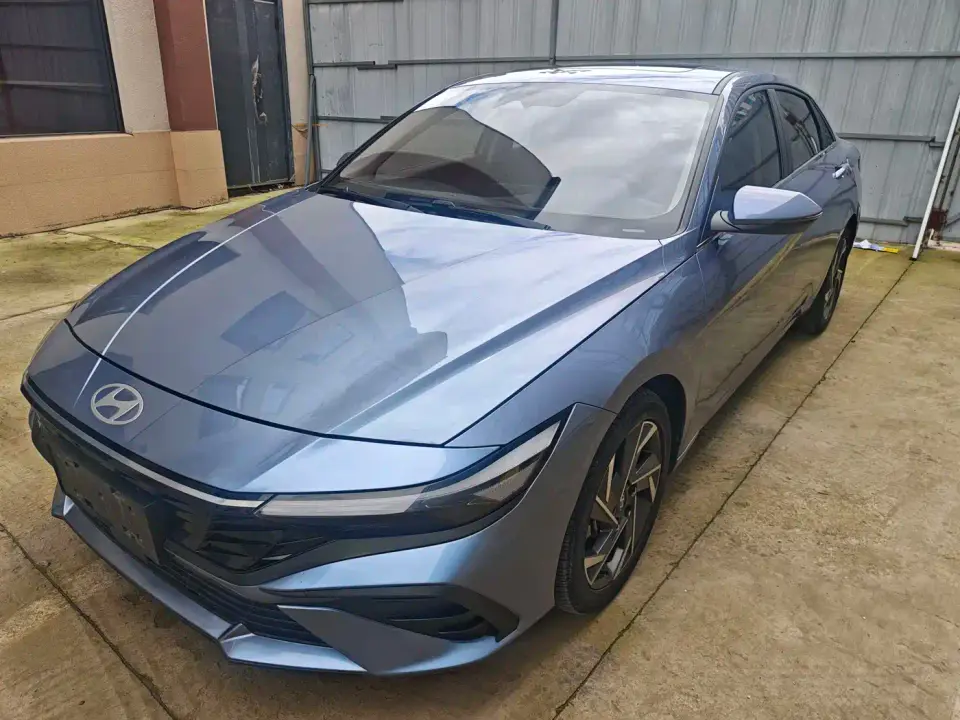 Hyundai Elantra Model 1.5L CVT LUX Premium Edition 2024