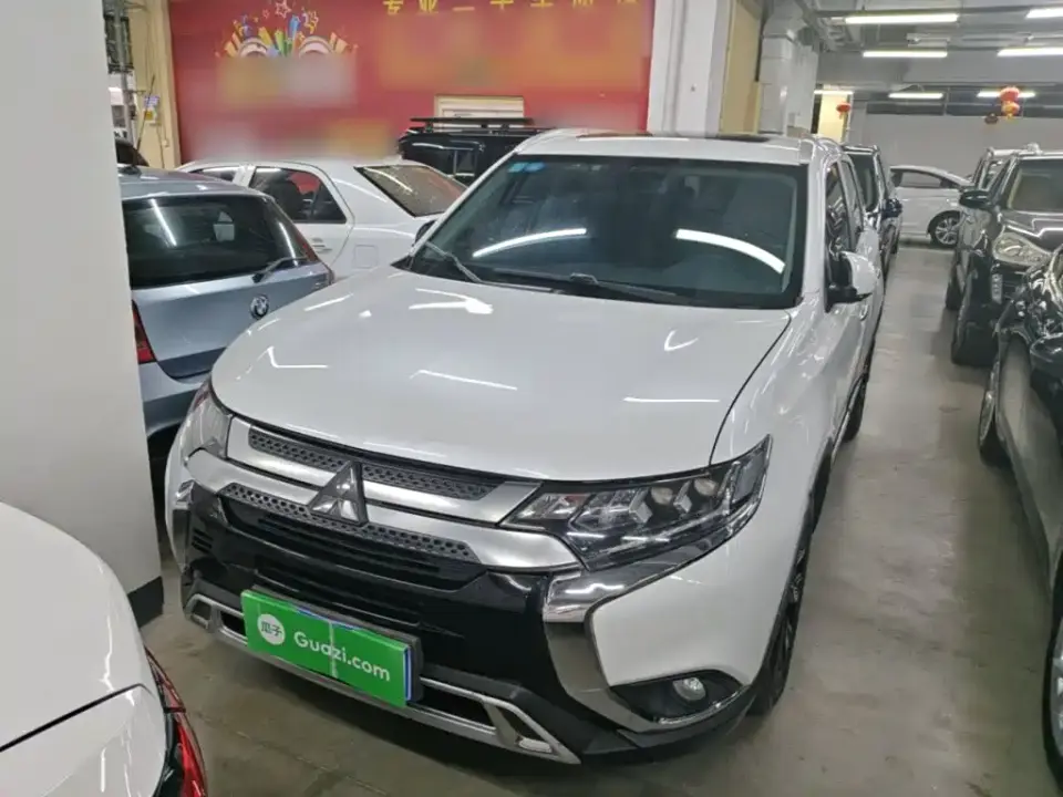 Mitsubishi Outlander 2.4L 4WD Deluxe Edition 5-seater China V 2019