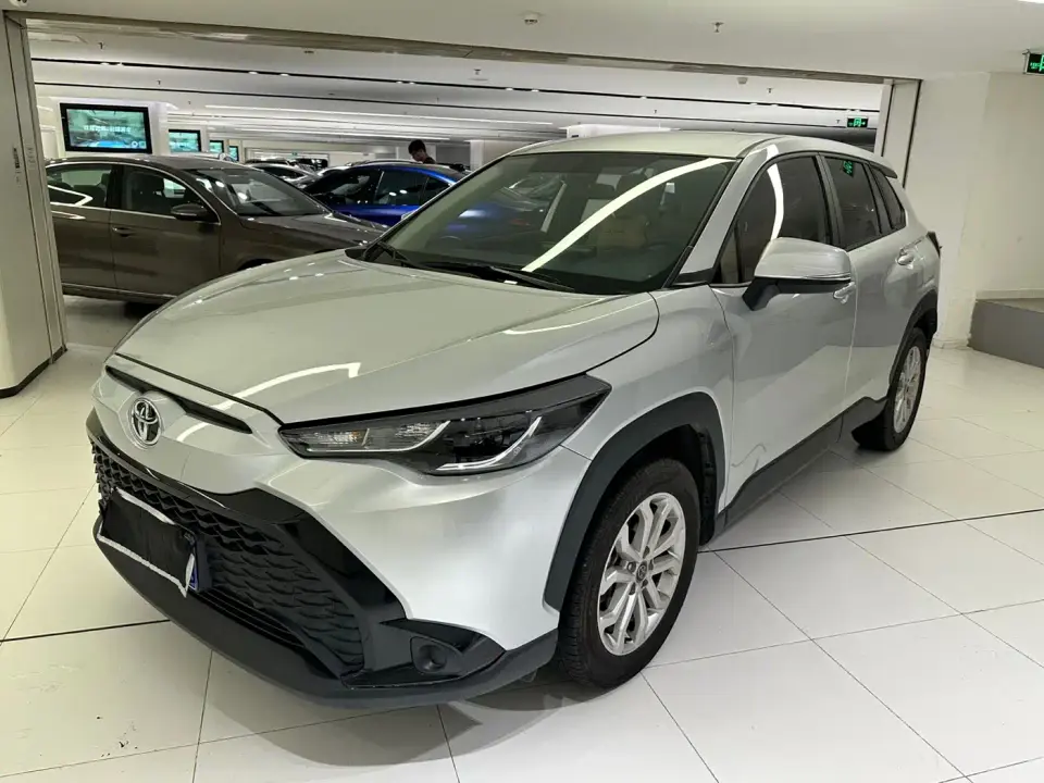 Toyota Frontlander 2.0L CVT Elite Edition 2024