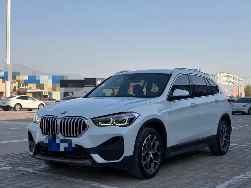 BMW X1 sDrive25Li Leading 2022