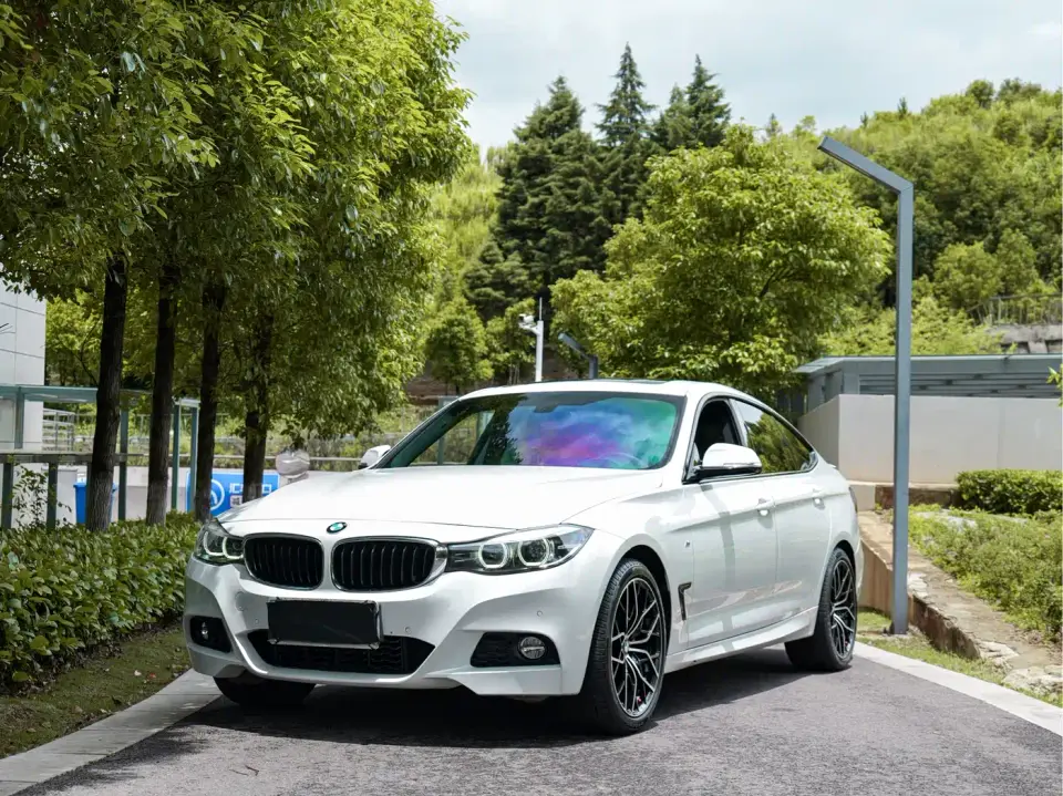 BMW 3 Series GT 320i M Sport Black Night Edition 2021