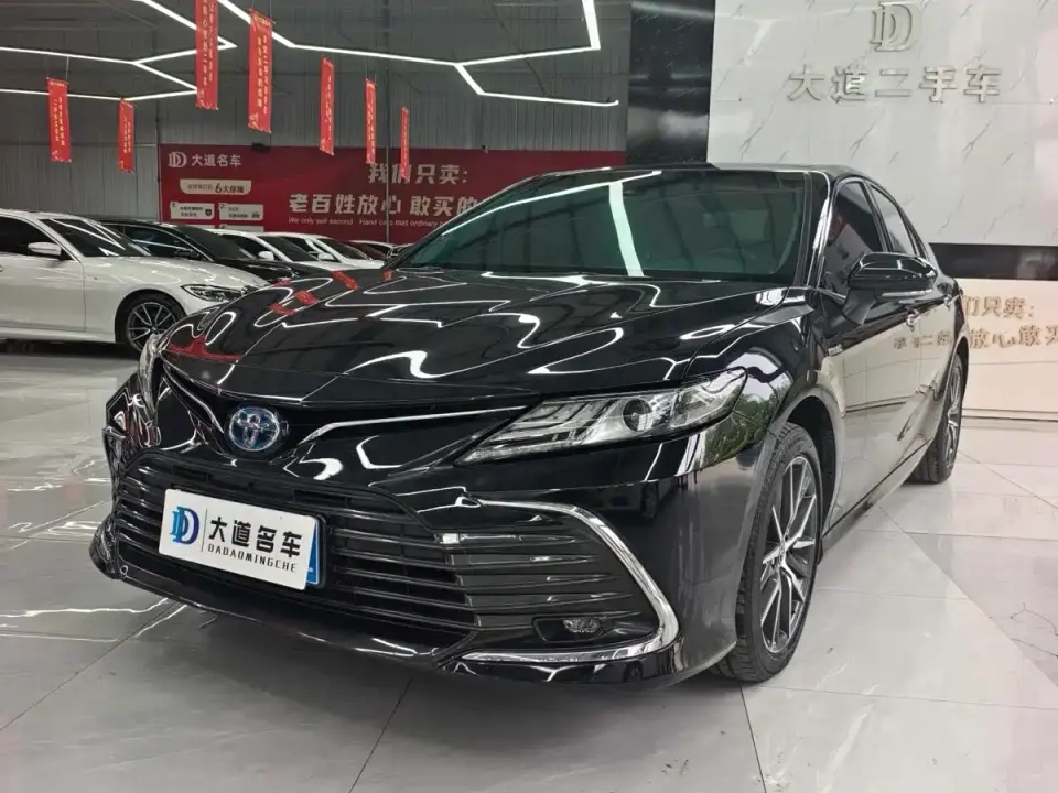 Toyota Camry Hybrid 2.5HG Luxury Edition 2022
