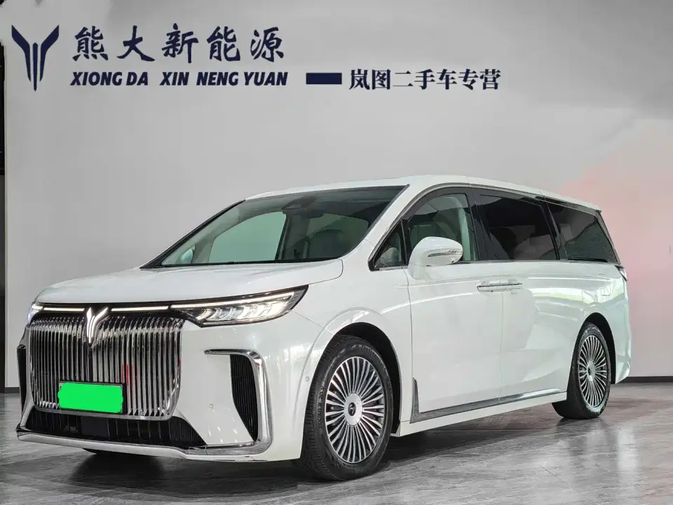 Voyah Auto Voyah Dreamer PHEV 4WD Kunpeng Premium Edition 2024