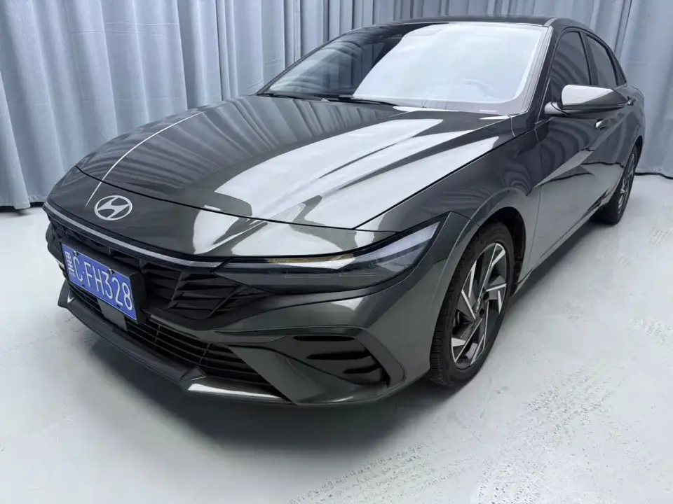 Hyundai Elantra Model 1.5L CVT LUX Premium Edition 2023