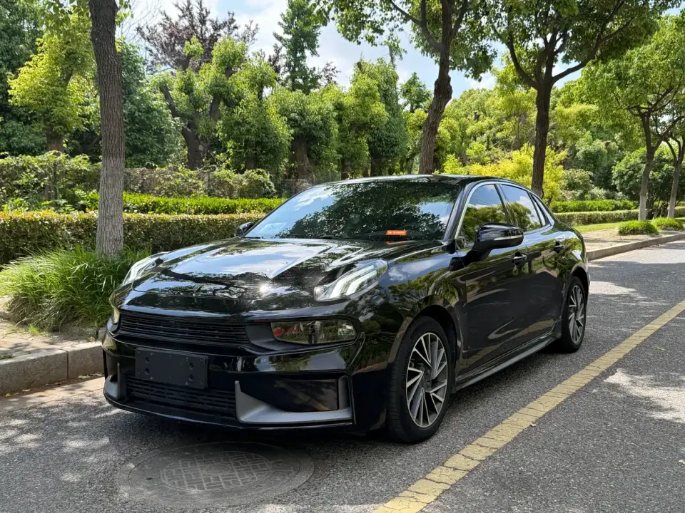 Lynk & Co 03 1.5TD DCT Power Plus 2022