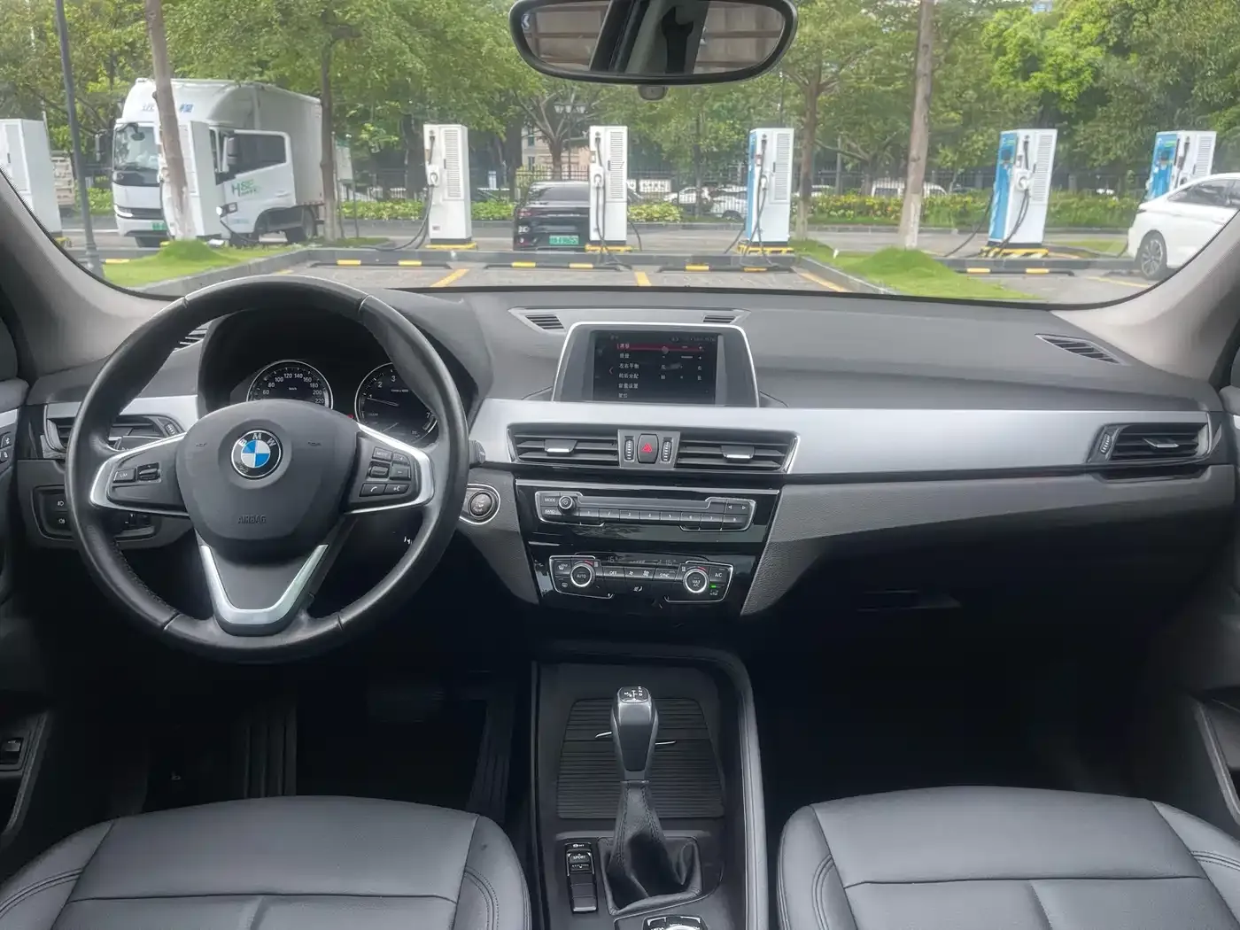 BMW X1 sDrive18Li Fashion Model 2019 — фото 20