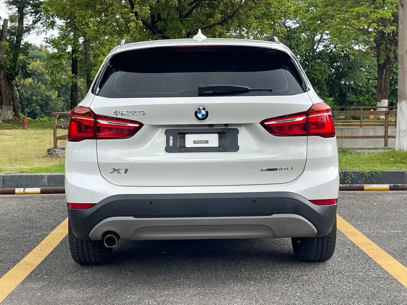BMW X1 sDrive18Li Fashion Model 2019 — фото 5