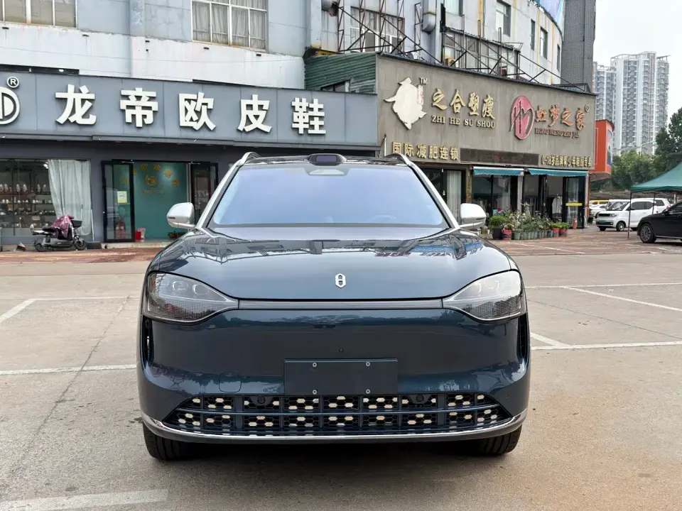 AITO Wenjie AITO M9 Model Extended Range Ultra Edition 52kWh 5-Seater 2025
