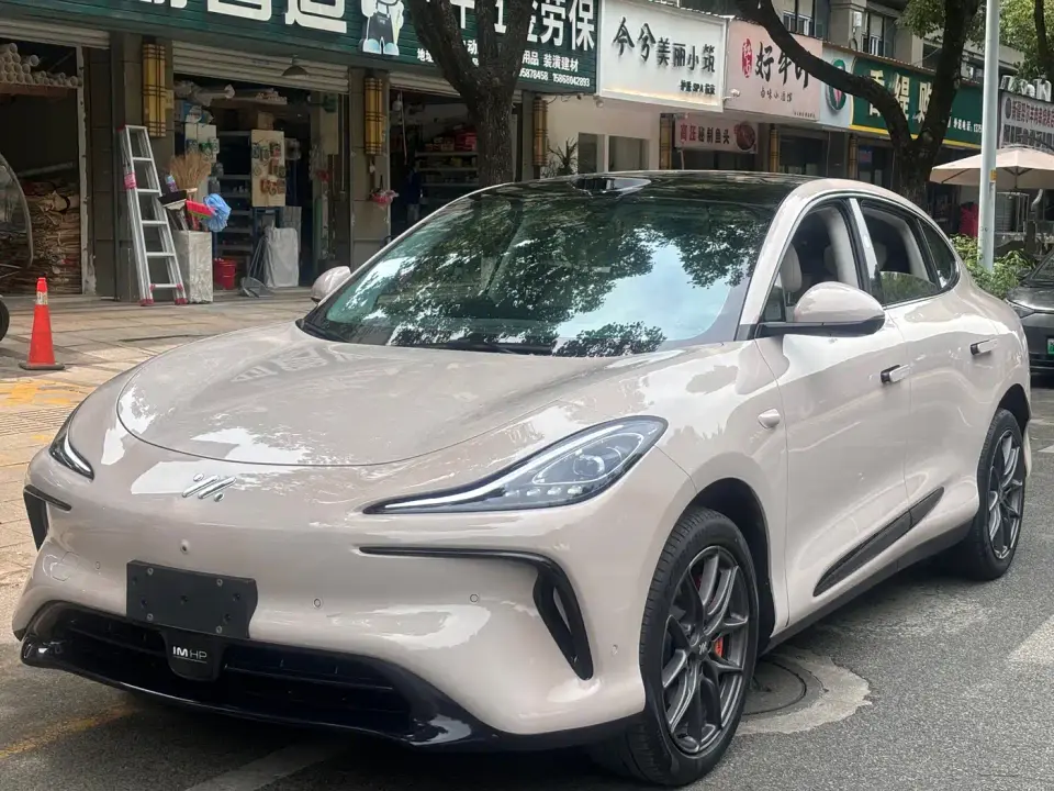 IM Motors IM LS6 Max Standard Edition 2024
