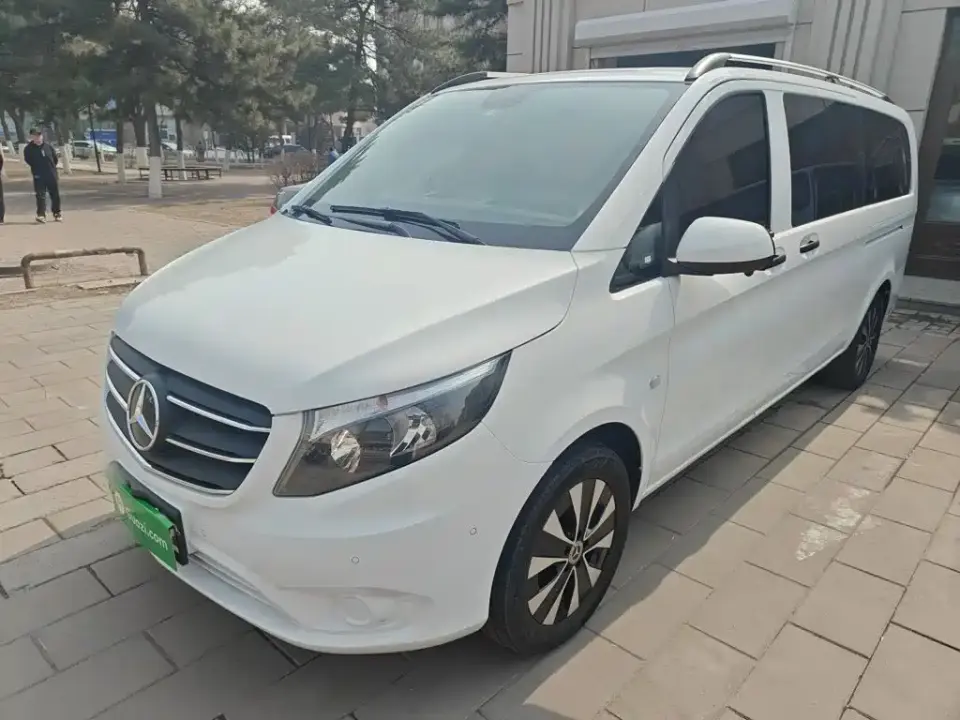 Mercedes-Benz Vito 2.0T Business Edition 7-seater 2022