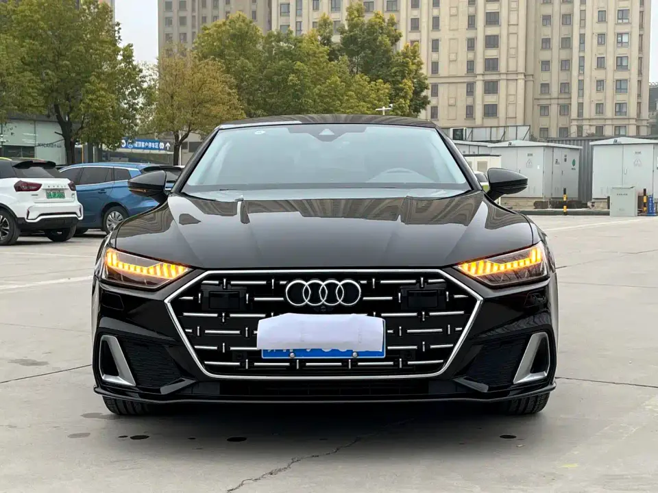 Audi A7L 45TFSI S-line Dream Edition Crystal Package 2024