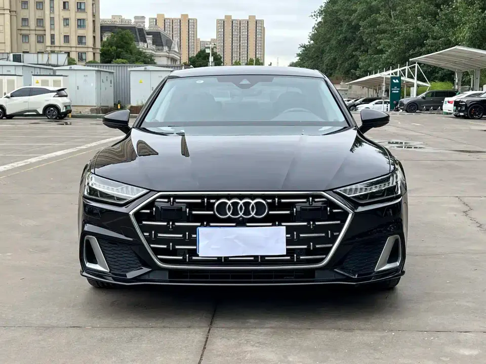 Audi A7L 45TFSI S-line Dream Edition Crystal Package 2024