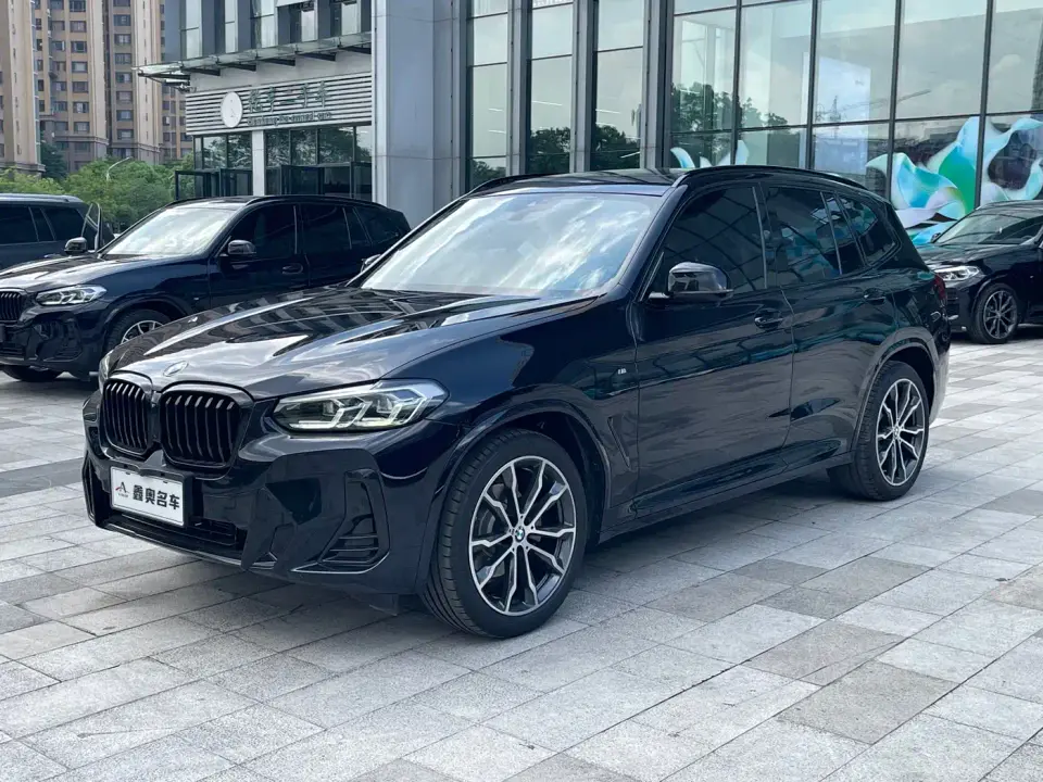 BMW X3 xDrive30i Leading M Night Package 2022