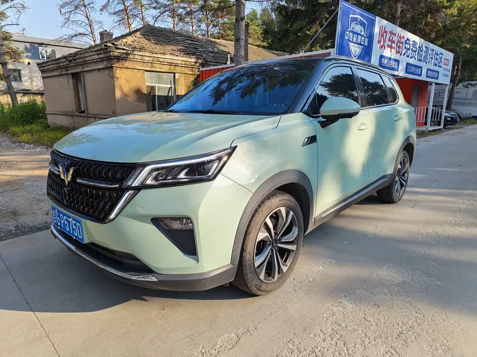 Wuling Motors Wuling Xingchen 1.5T CVT Stellar Edition 2022