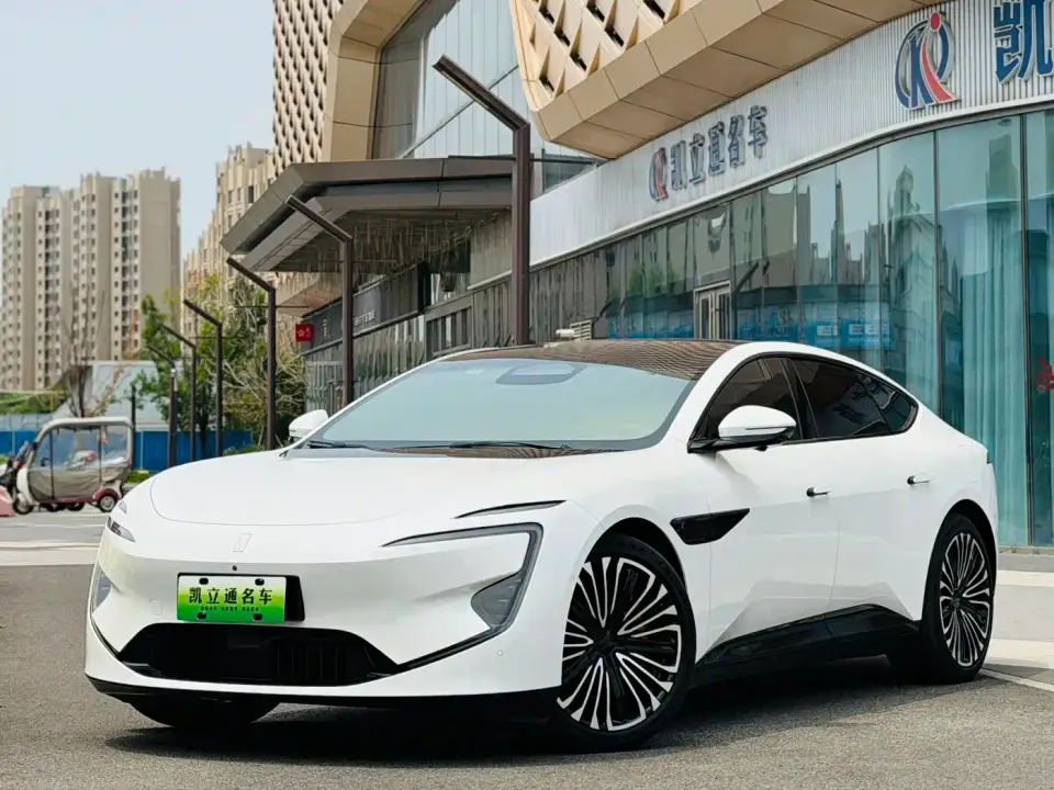 Avatr 12 650 Triple Laser AWD Performance Edition 2024