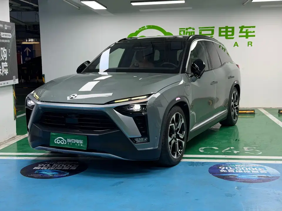 NIO ES8 415KM Signature Edition 6-Seater 2022