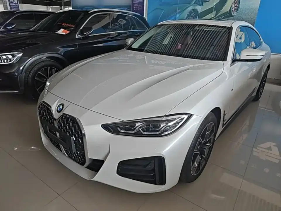 BMW 4 Series 425i Gran Coupe M Sport Package 2022
