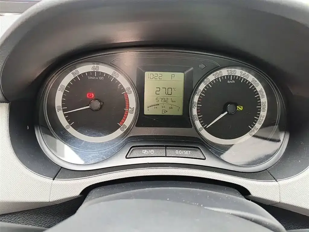 Skoda Fabia 1.4L Auto Car Enjoy Edition 2019 — фото 4