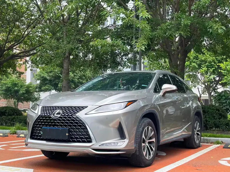 Lexus RX Facelift 300 2WD Elite Edition 2020