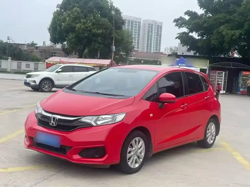 Honda Fit 1.5L CVT Comfort Sunroof Edition 2019
