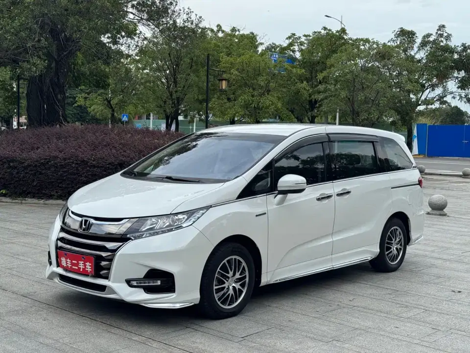 Honda Odyssey 2.0L Sharp Comfort Edition 2021