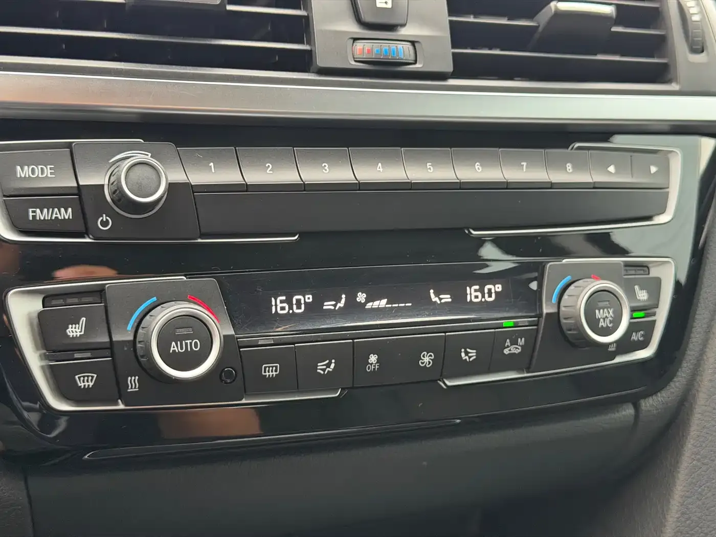 BMW 3 Series GT 320i Fashion Model 2019 — фото 14