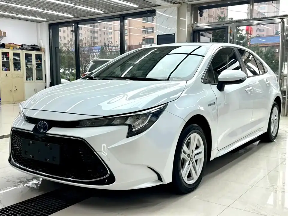 Toyota Levin Dual Engine 1.8H E-CVT Luxury Edition 2022