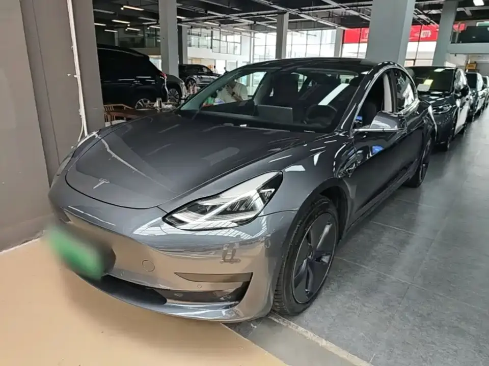 Tesla Model 3 Standard Range Rear-Wheel Drive Upgrade 2020