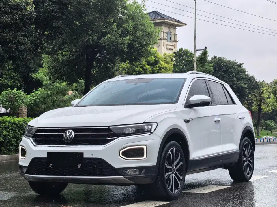 Volkswagen T-ROC 280TSI DSG 2WD Comfort PLUS 2022