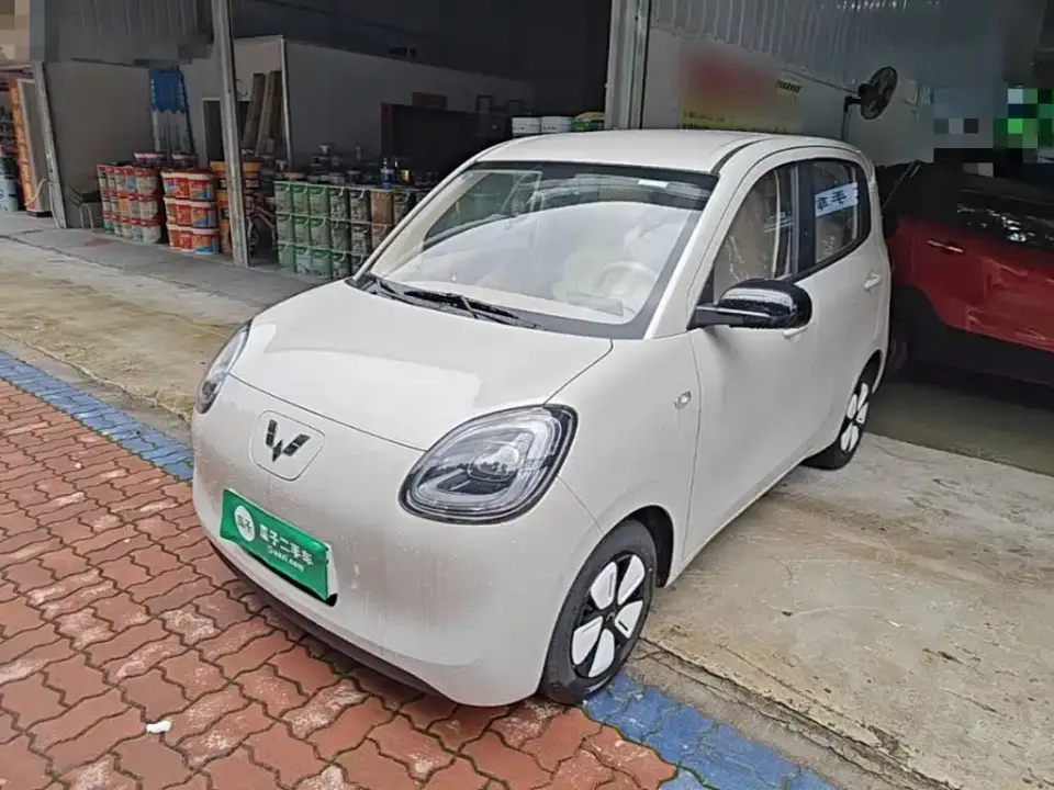 Wuling Motors Hongguang MINIEV 4-Door Advanced 2026