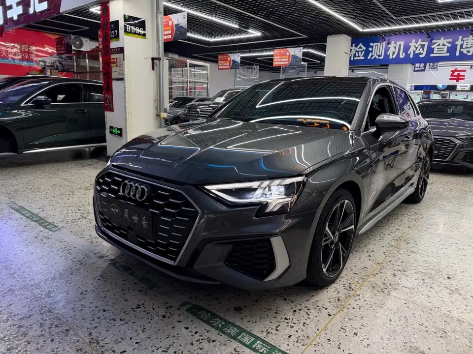 Audi A3 Facelift Sportback 35 TFSI Fashion Sport 2023